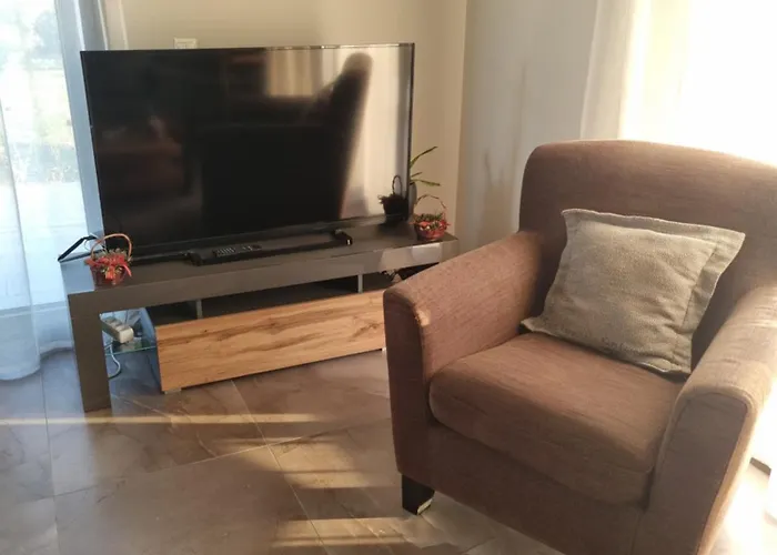 Casa vacanze β & β *